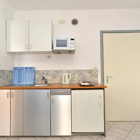 With A Parking Space Stinjan, - 19643 Apartment Pula