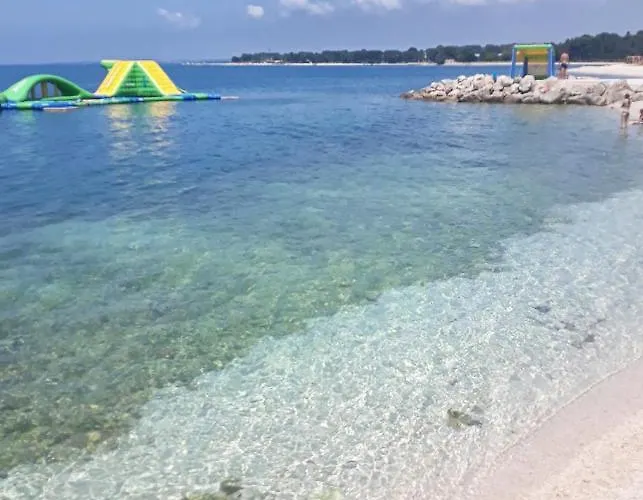 Апартаменты With A Parking Space Stinjan, - 14106 *